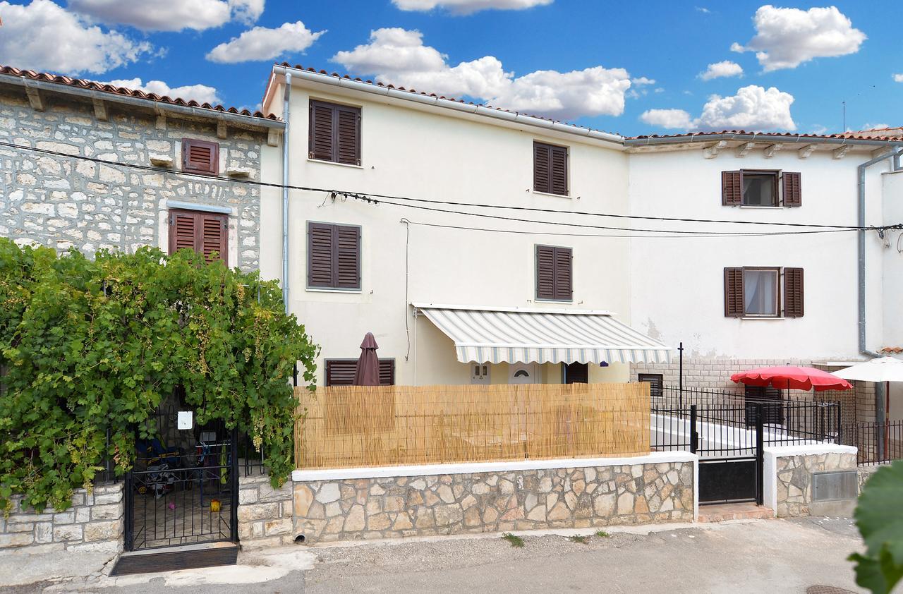 House Biserka 1736 Premantura Exterior photo